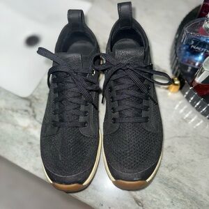 Danner Women’s Overlook Sneaker